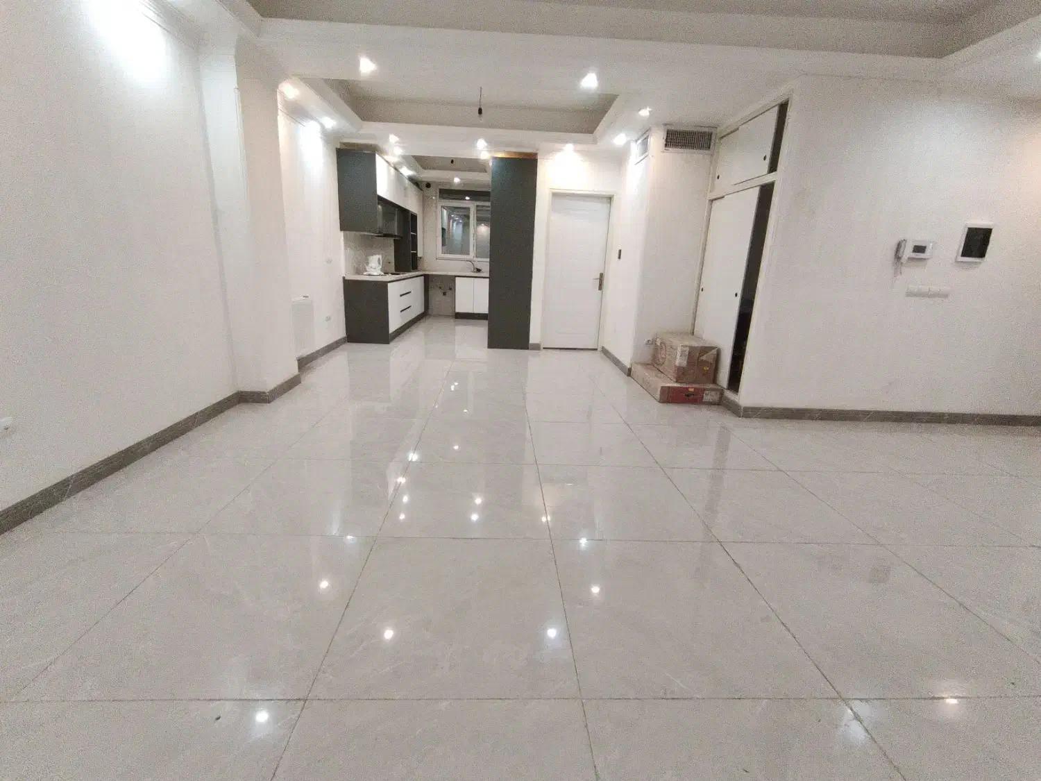 ۷۰ متر /آپارتمان/ شهرک مسعودیه/ پارکینگ