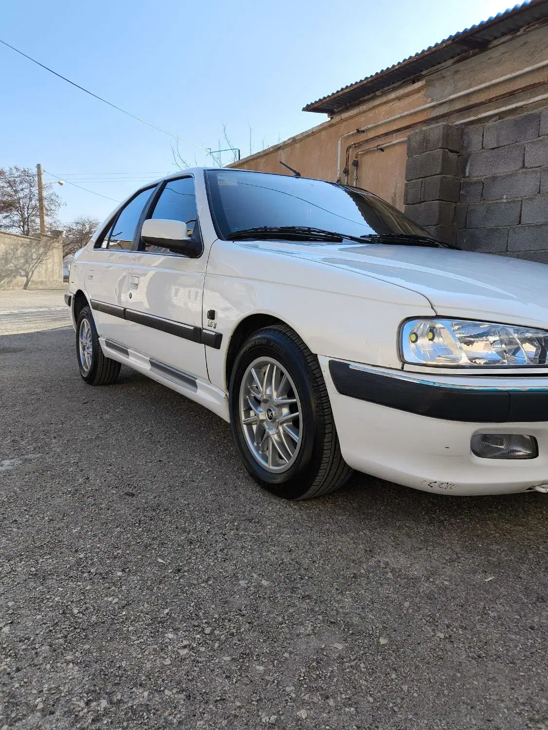 رینگ و لاستیک خرچنگی و منبع کپسولی وبنزی۲۳۰|قطعات یدکی و لوازم جانبی|قروه, |دیوار