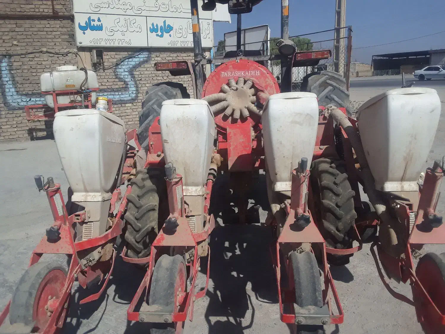 دستگاه کشت چغندر و ذرت کار 4 ردیفه|ماشین‌آلات صنعتی|خانمیرزا, |دیوار