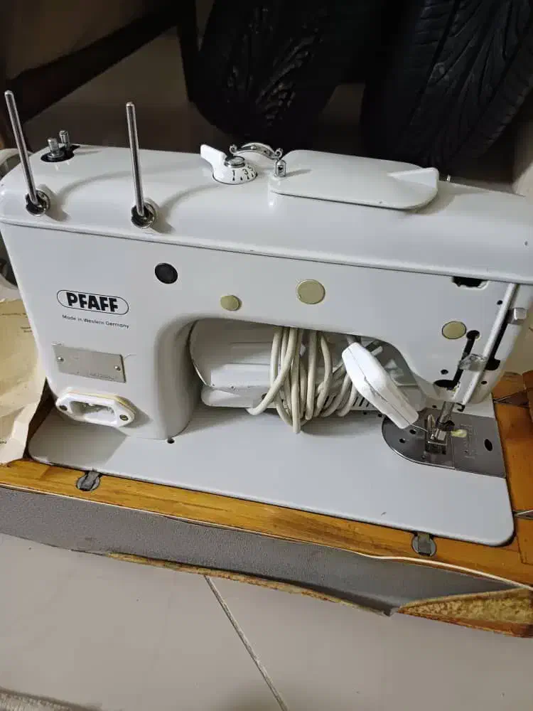 چرخ خیاطی قدیمی پفاف|چرخ خیاطی و ریسندگی|اصفهان, پارک مشتاق|دیوار