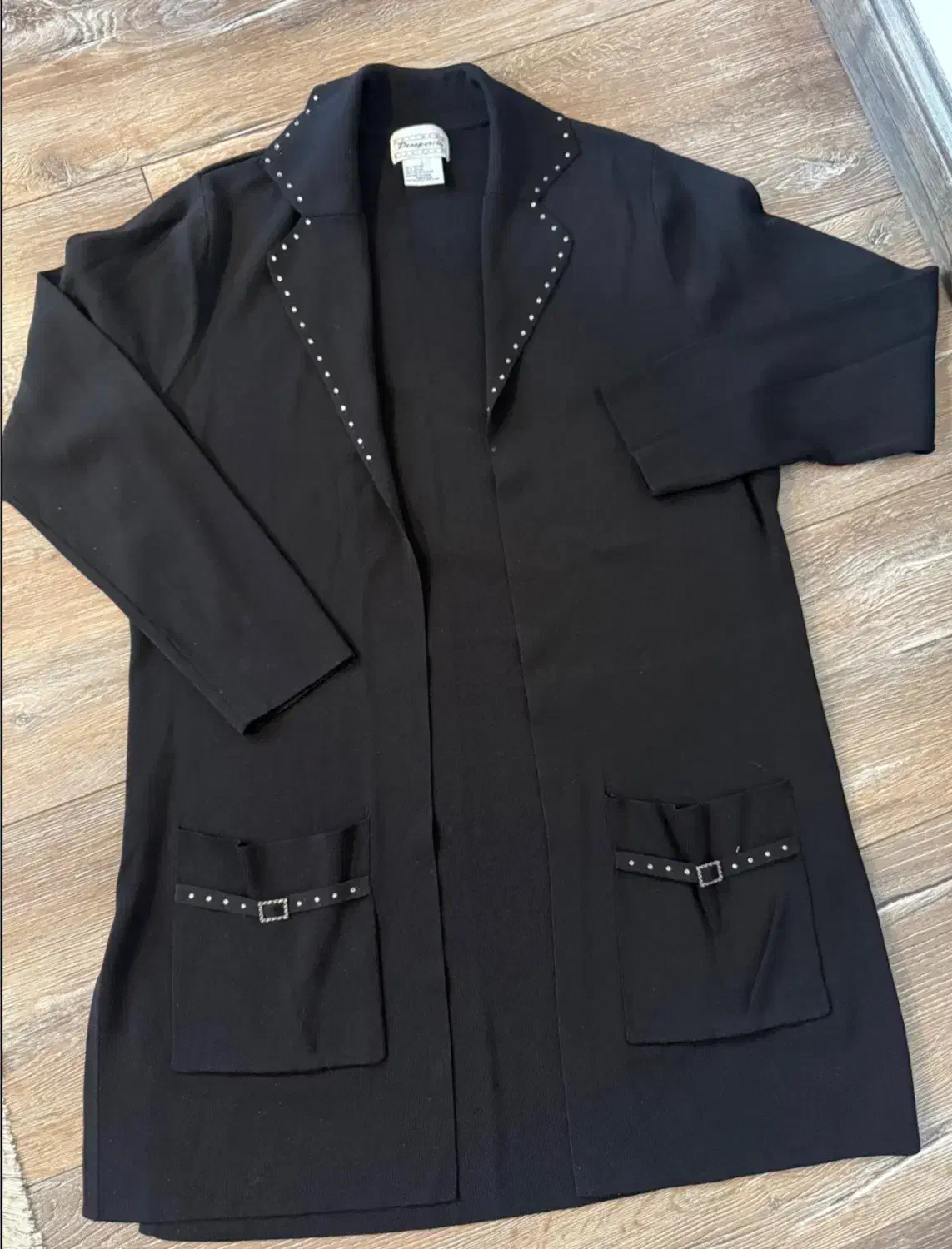 بلوز جلو باز مشکی خارجی سایز L|لباس|تهران, فرمانیه|دیوار