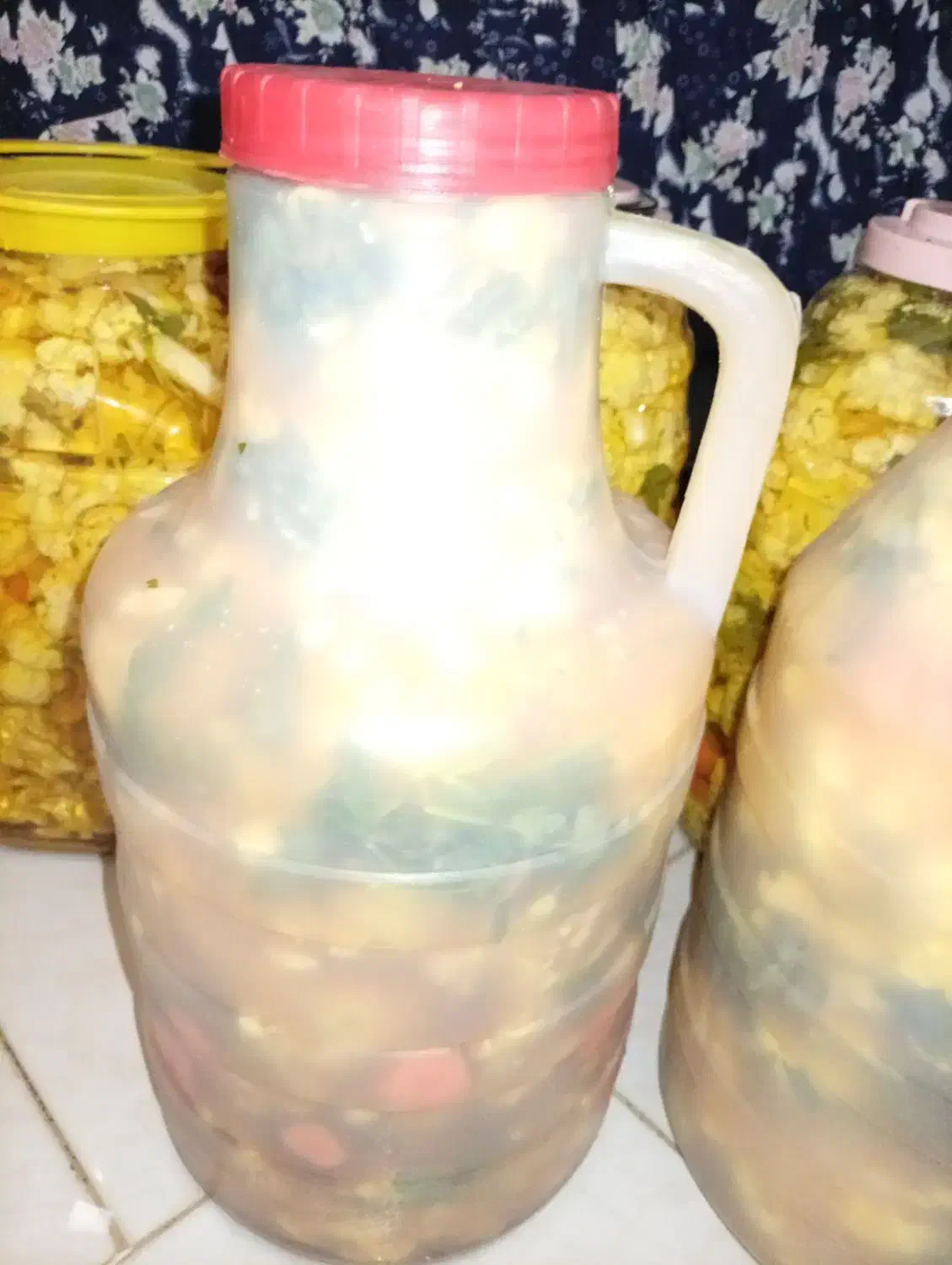 ترشی خانگی دبه ای 700|خوردنی و آشامیدنی|هشتگرد, شهرک صنعتی هشتگرد|دیوار