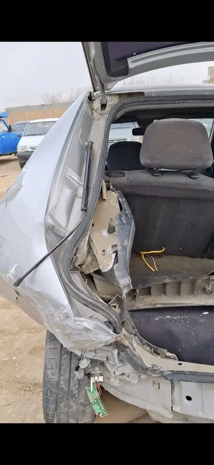 زانتیا مدل 82 تصادفی|خودرو سواری و وانت|اصفهان, شیخ اشراق|دیوار