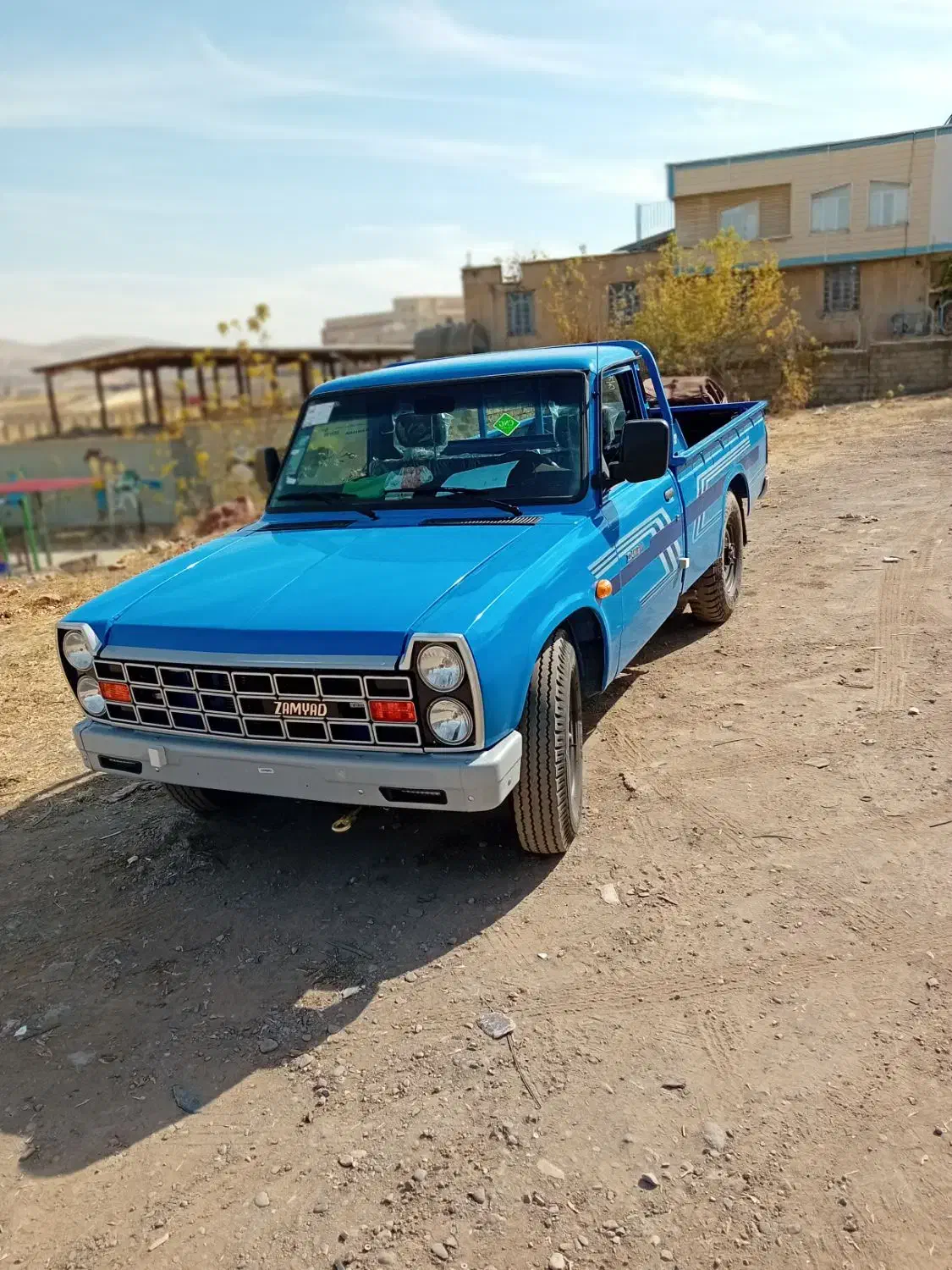 نیسان 1402دوگانه شرکتی|خودرو سواری و وانت|سقز, |دیوار