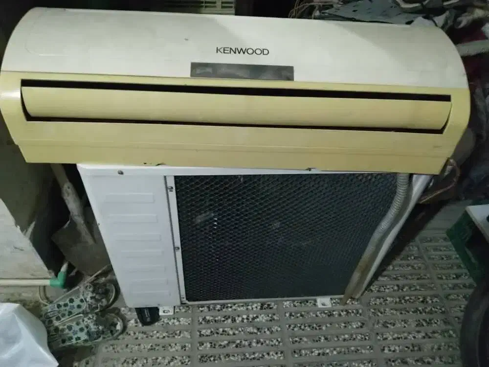 فروش اسپیلت ۱۸۰۰۰|کولر گازی و فنکوئل|آزادشهر, |دیوار