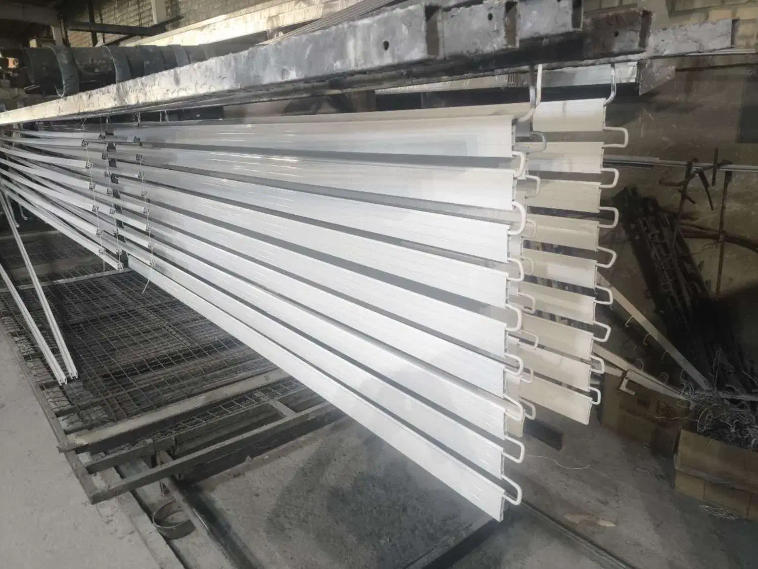 تولید و نصب کرکره برقی-جک پارکینگی و ریلی و راهبند|مصالح و تجهیزات ساختمان|مشهد, امیریه|دیوار