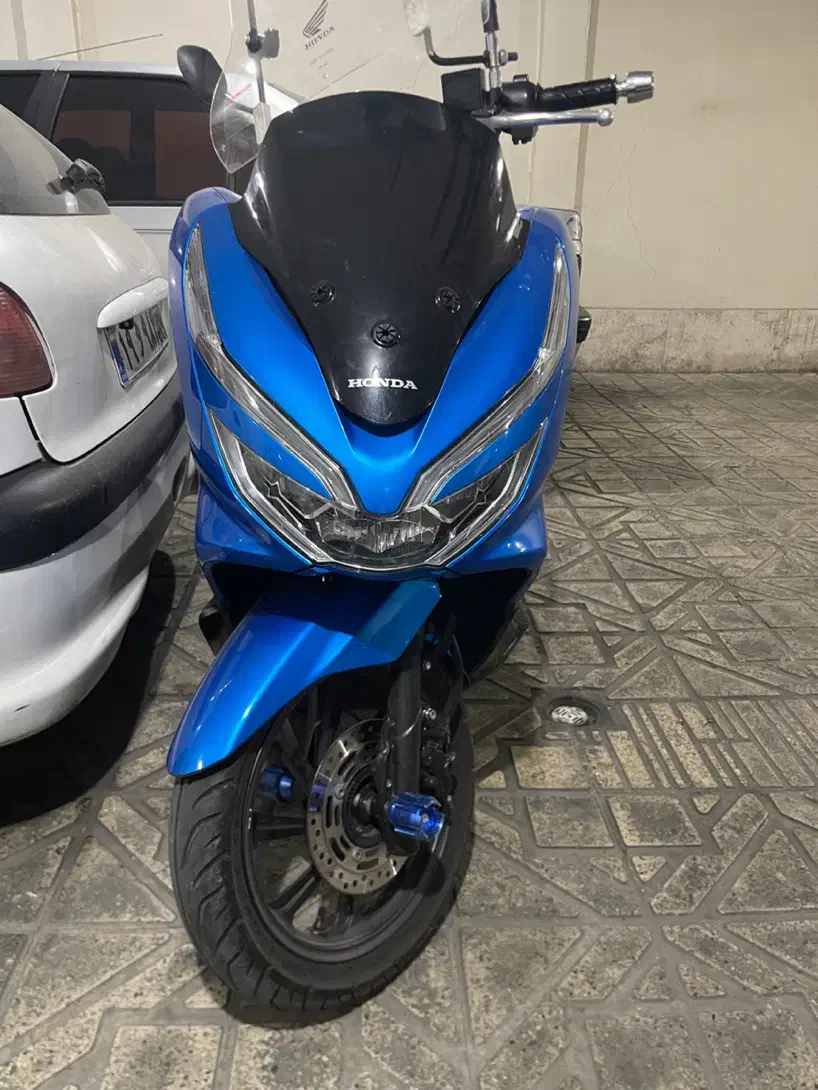 هوندا pcx150|موتورسیکلت|تهران, راه آهن|دیوار