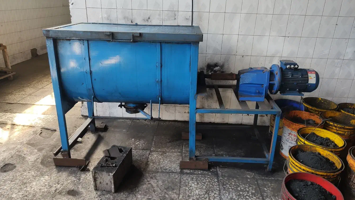 خط تولید زغال فشرده (قالبی.جکسون)|ماشین‌آلات صنعتی|سیاهکل, |دیوار