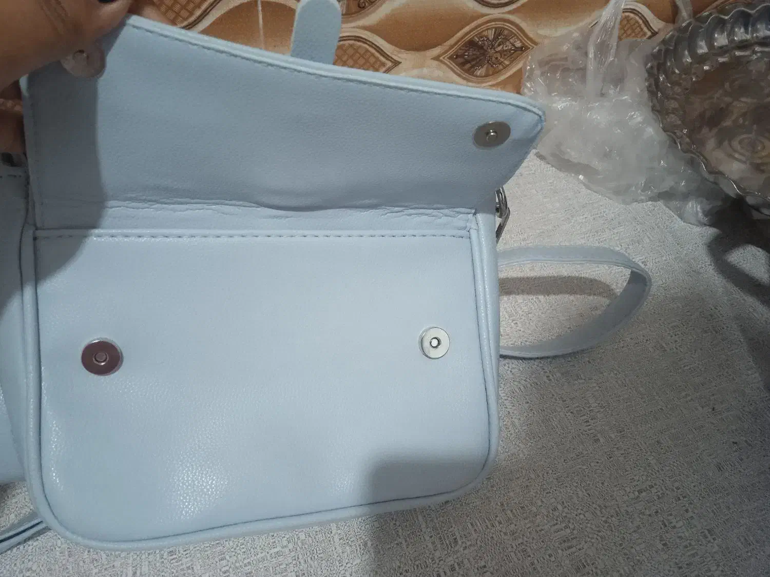 کیف نو|کیف، کفش، کمربند|شوشتر, |دیوار