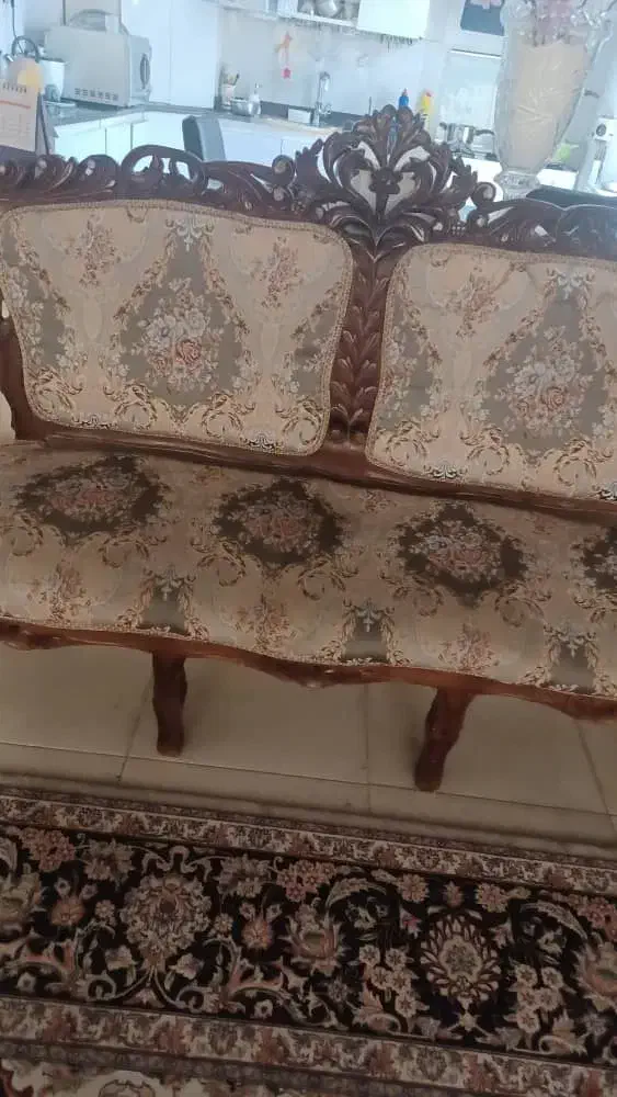 مبل ۹نفره چوب گردو و پارچه شیک|مبلمان خانگی و میز عسلی|کازرون, |دیوار