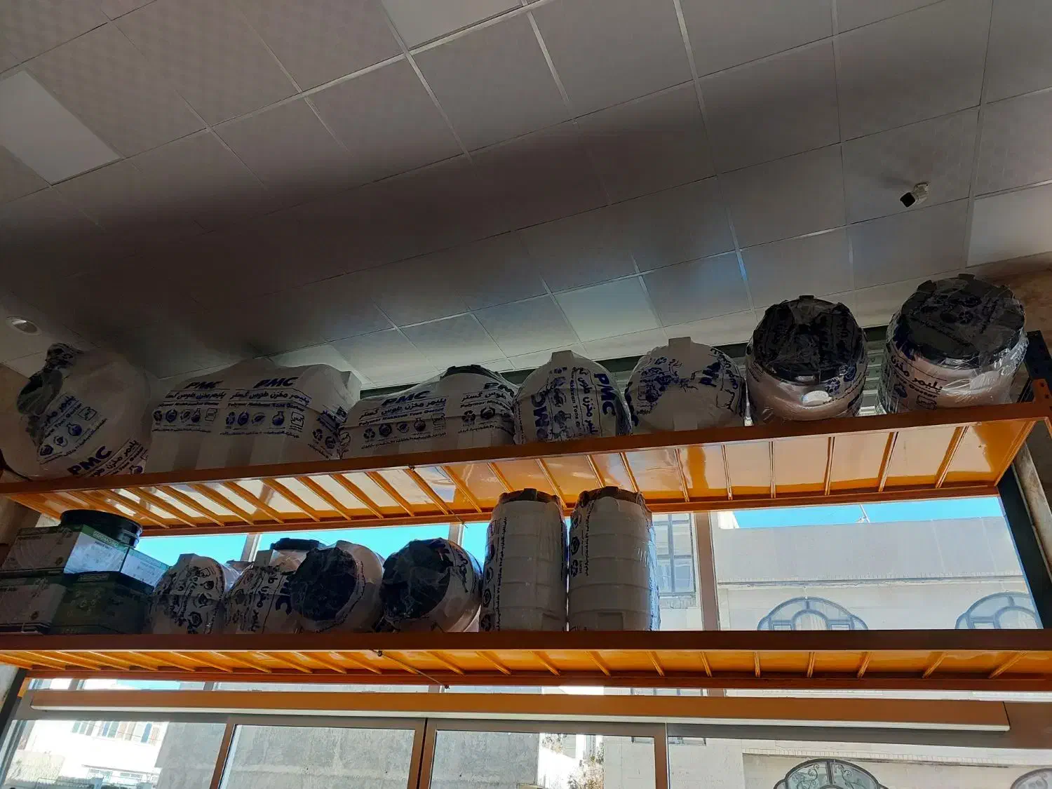 تانکر|ابزارآلات|شیروان (خراسان), |دیوار