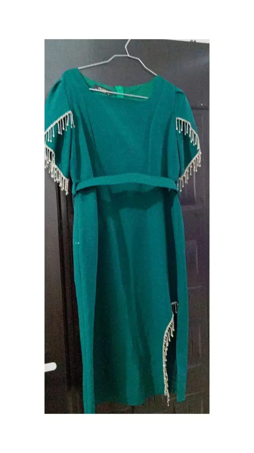 لباس و صندل مجلسی|لباس|قیدار, |دیوار