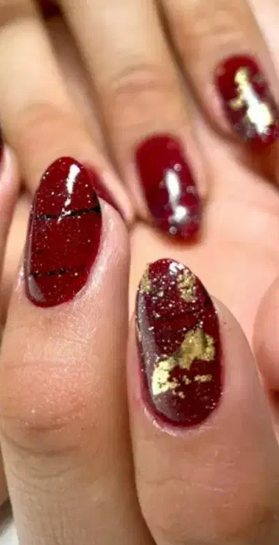 مدل کاشت ناخن ۲۰۰تومن ژلیش ۱۰۰تومن هزینه مواد|خدمات آرایشگری و زیبایی|یزد, |دیوار