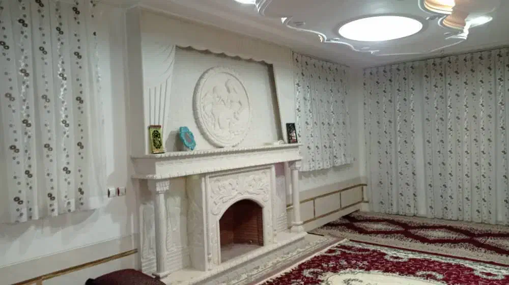 منزل دوطبق دوطرف حیاط هرطبق حیات جدا|فروش خانه و ویلا|زرقان, |دیوار