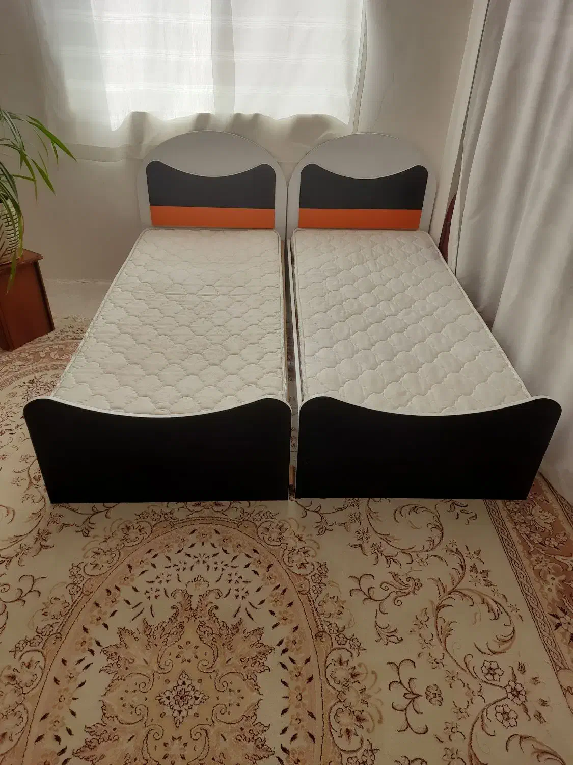 تخت نو جوان|تشک تختخواب|شاهرود, |دیوار