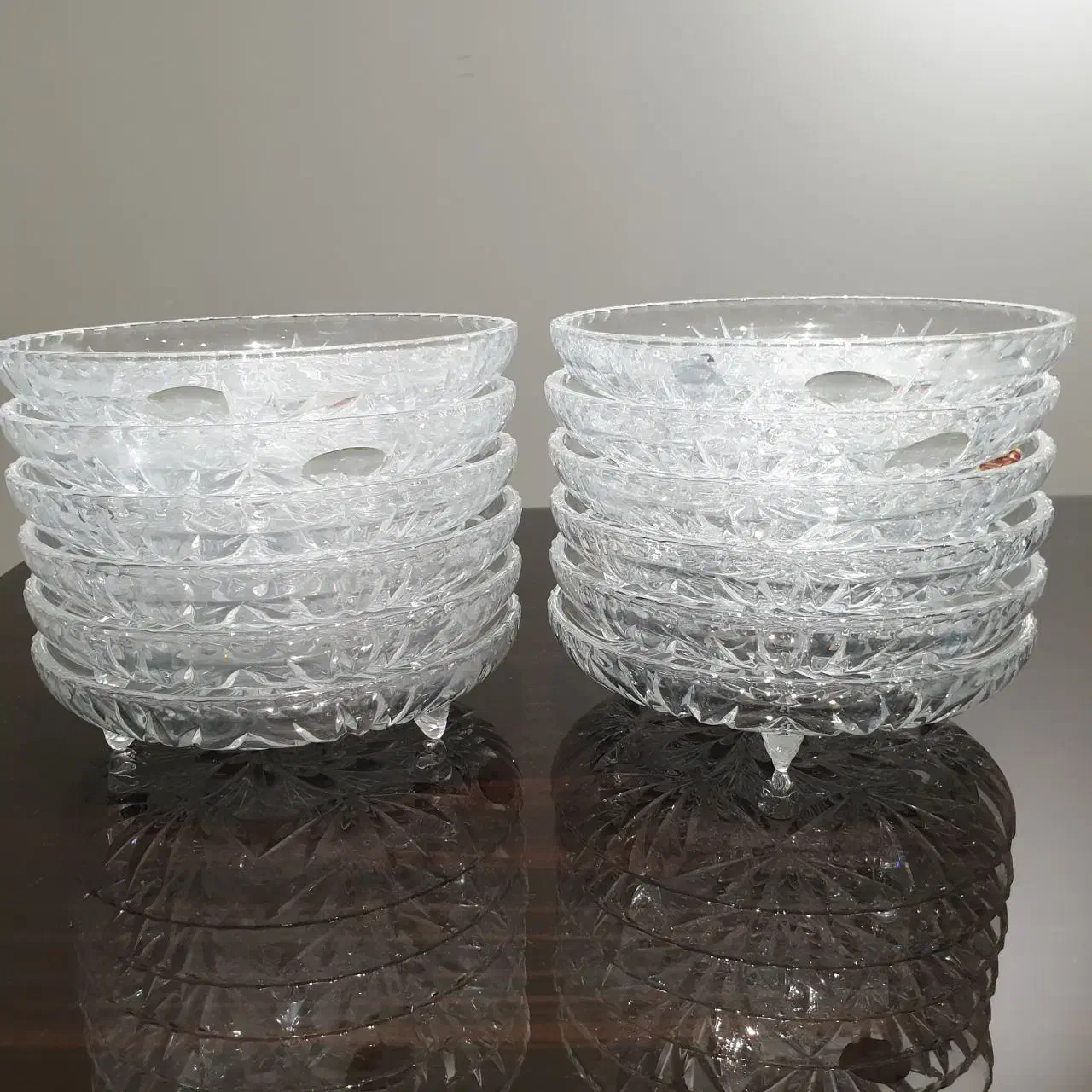 پیشدستی کریستال اصل بوهمیا چک در حد نو|ظروف سرو و پذیرایی|تهران, شهرک آپادانا|دیوار