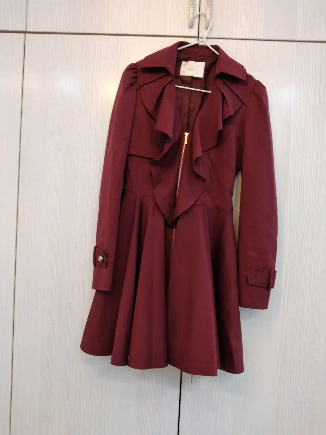 پیراهن و مانتو بارونی|کفش و لباس بچه|مشهد, سجاد شهر|دیوار