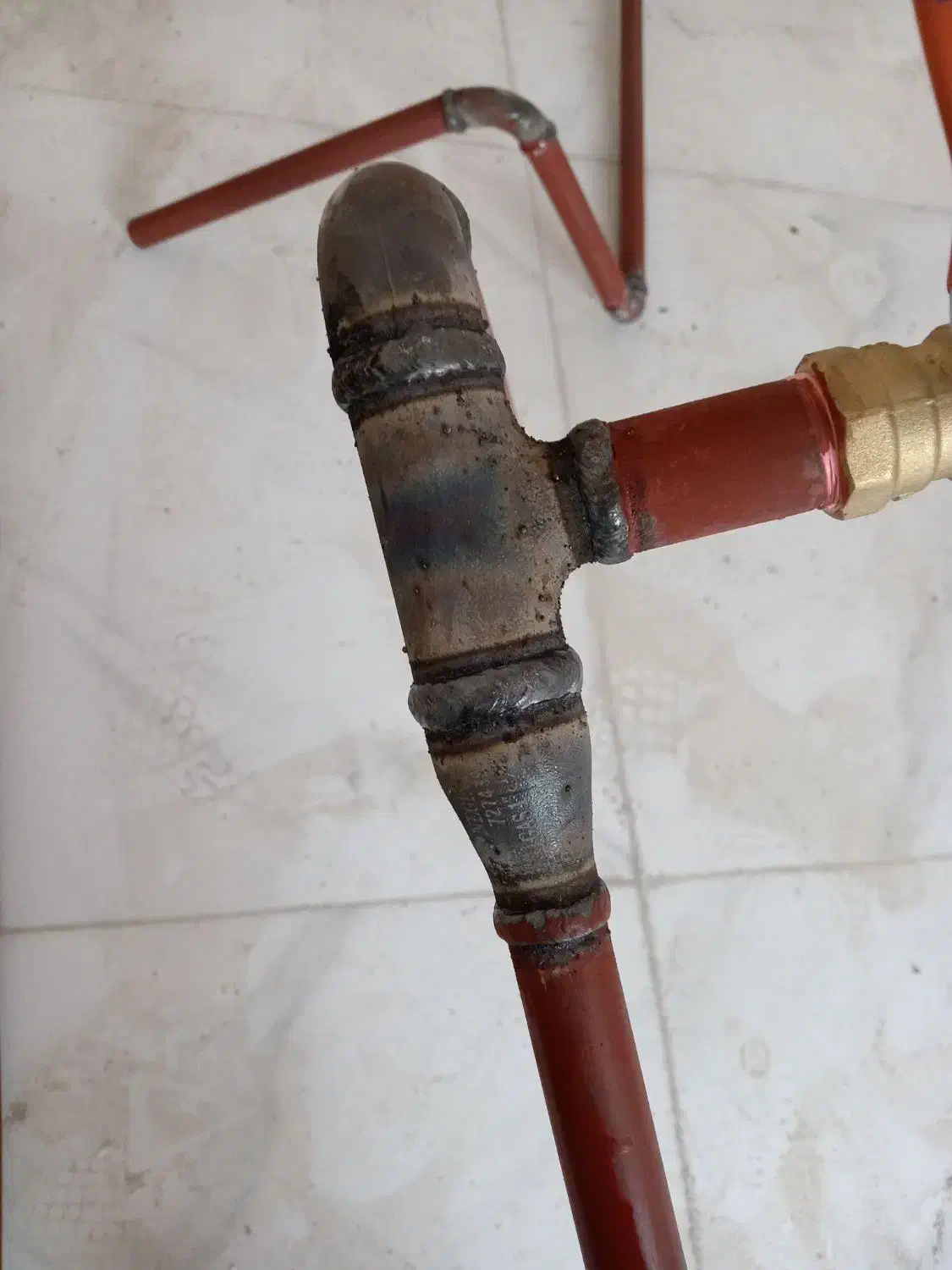 لوله کشی گاز جوشکار سیار استیل سوراخ کاری برشکاری|خدمات پیشه و مهارت|تبریز, |دیوار