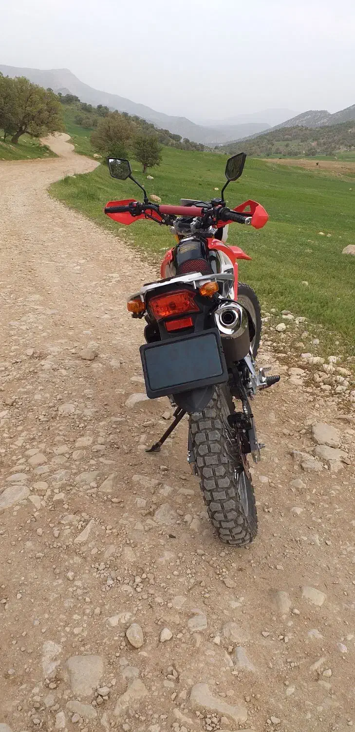 موتور پرواز۲۰۰|موتورسیکلت|ایلام, |دیوار