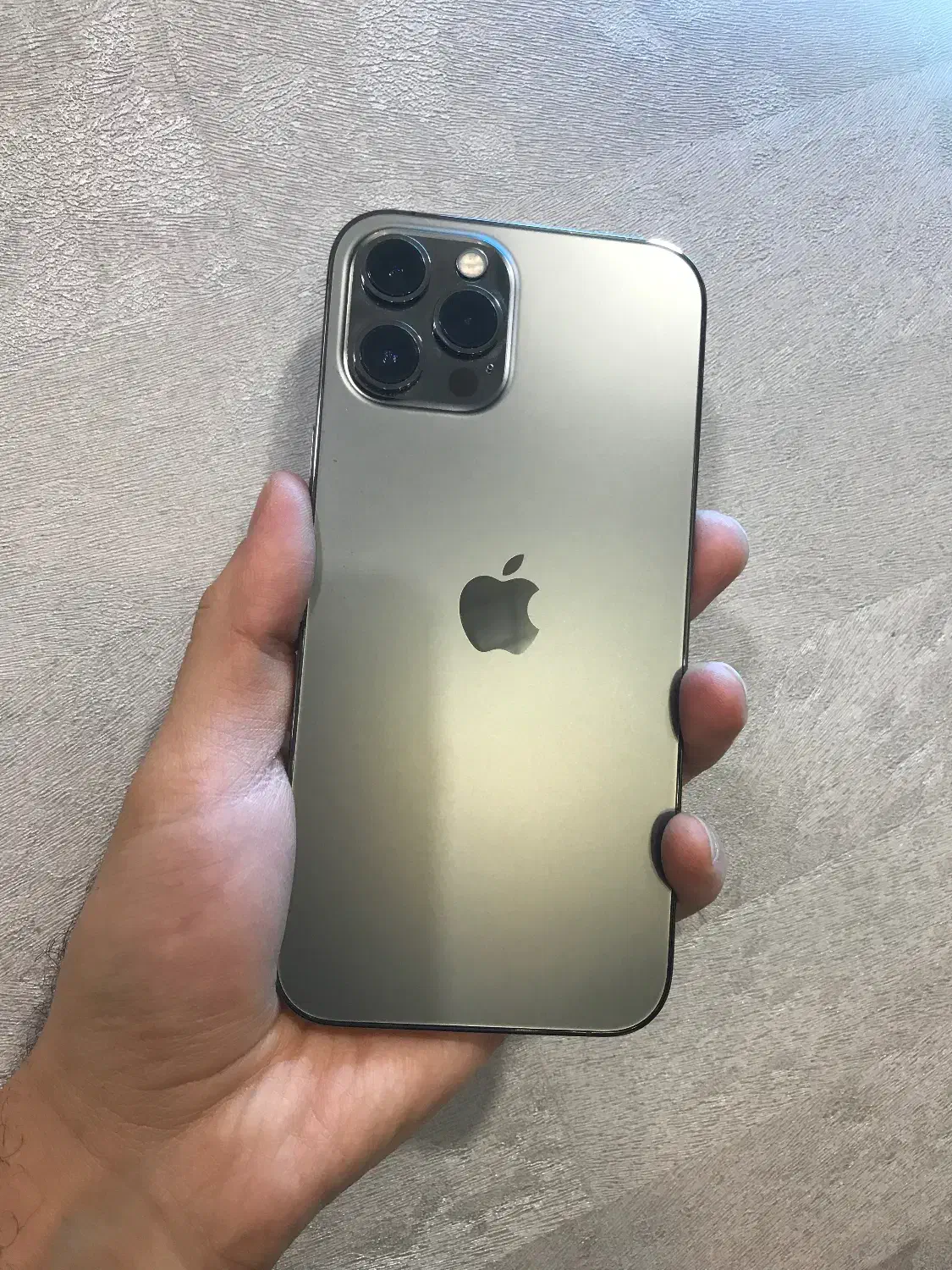 آیفون ۱۲پرومکس zaa پلمپ 256|موبایل|مشهد, گلبرگ|دیوار