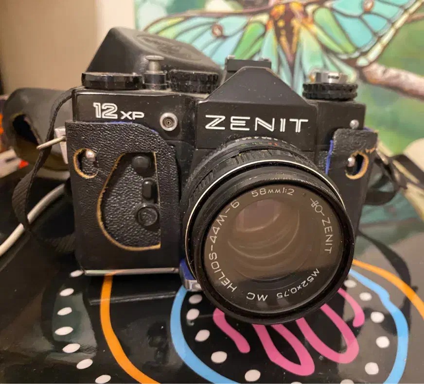 دوربین عکاسی قدیمی و کلکسیونی مشکی ZENIT 12XP|دوربین عکاسی و فیلمبرداری|تهران, آجودانیه|دیوار