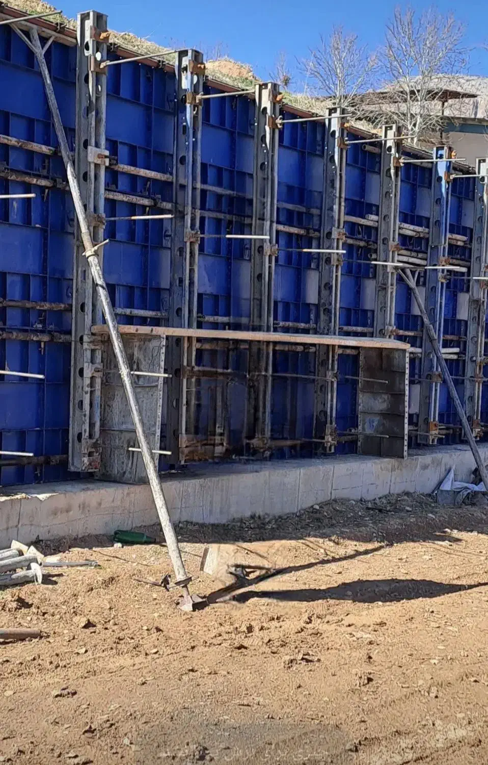 اجرای آرماتوربندی،قالب بندی وبتون ریزی|خدمات پیشه و مهارت|پاپی, |دیوار