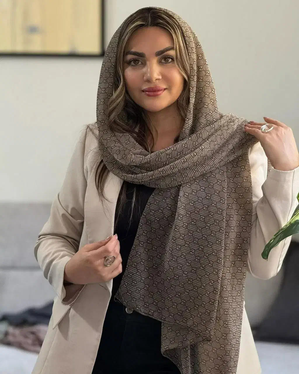 شال|لباس|کوهدشت, |دیوار