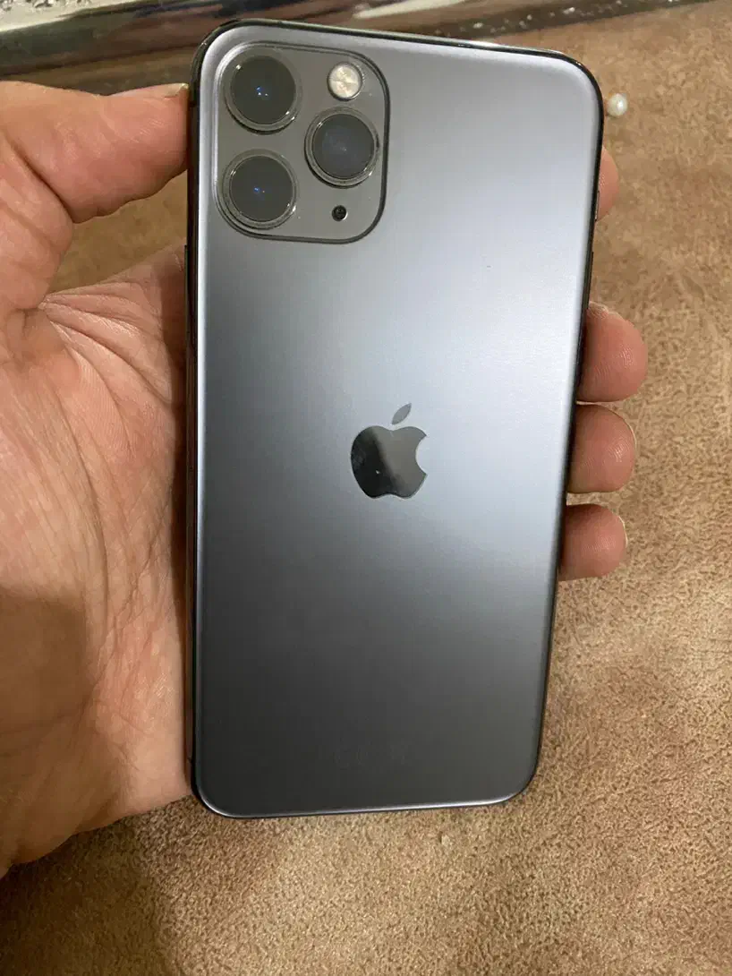 11 promax|موبایل|شاهرود, |دیوار