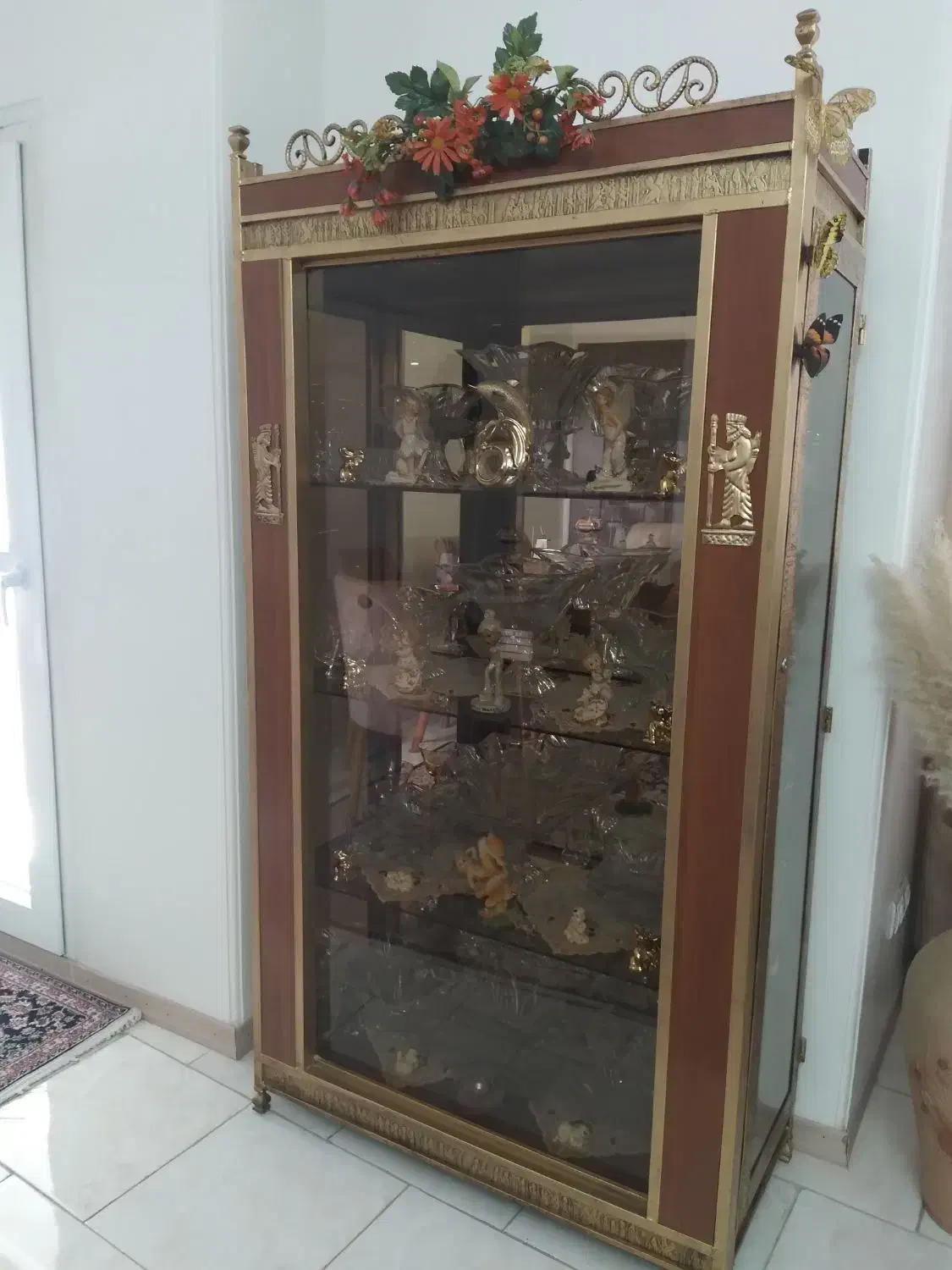 بوفه فرفورژه وچوب خوش رنگ|بوفه، ویترین، کنسول|جاجرود, |دیوار