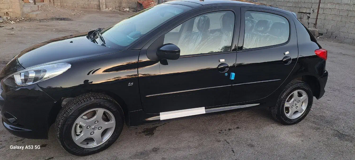 ۲۰۷ مشکی متالیک پلاس پانوراما صفر کیلومتر|خودرو سواری و وانت|بندرعباس, |دیوار