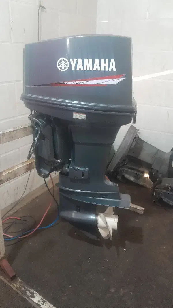 ۸۵و۲۰۰یاماها|قایق و سایر وسایل نقلیه|خمیر, |دیوار