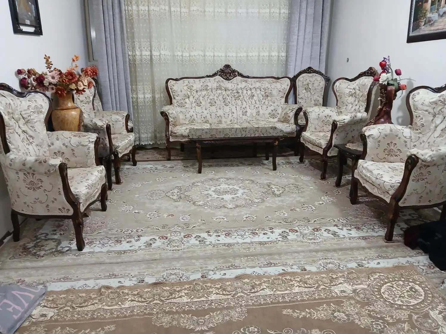 مبل سلطنتی ۹نفره|مبلمان خانگی و میز عسلی|ورامین, ورامین|دیوار