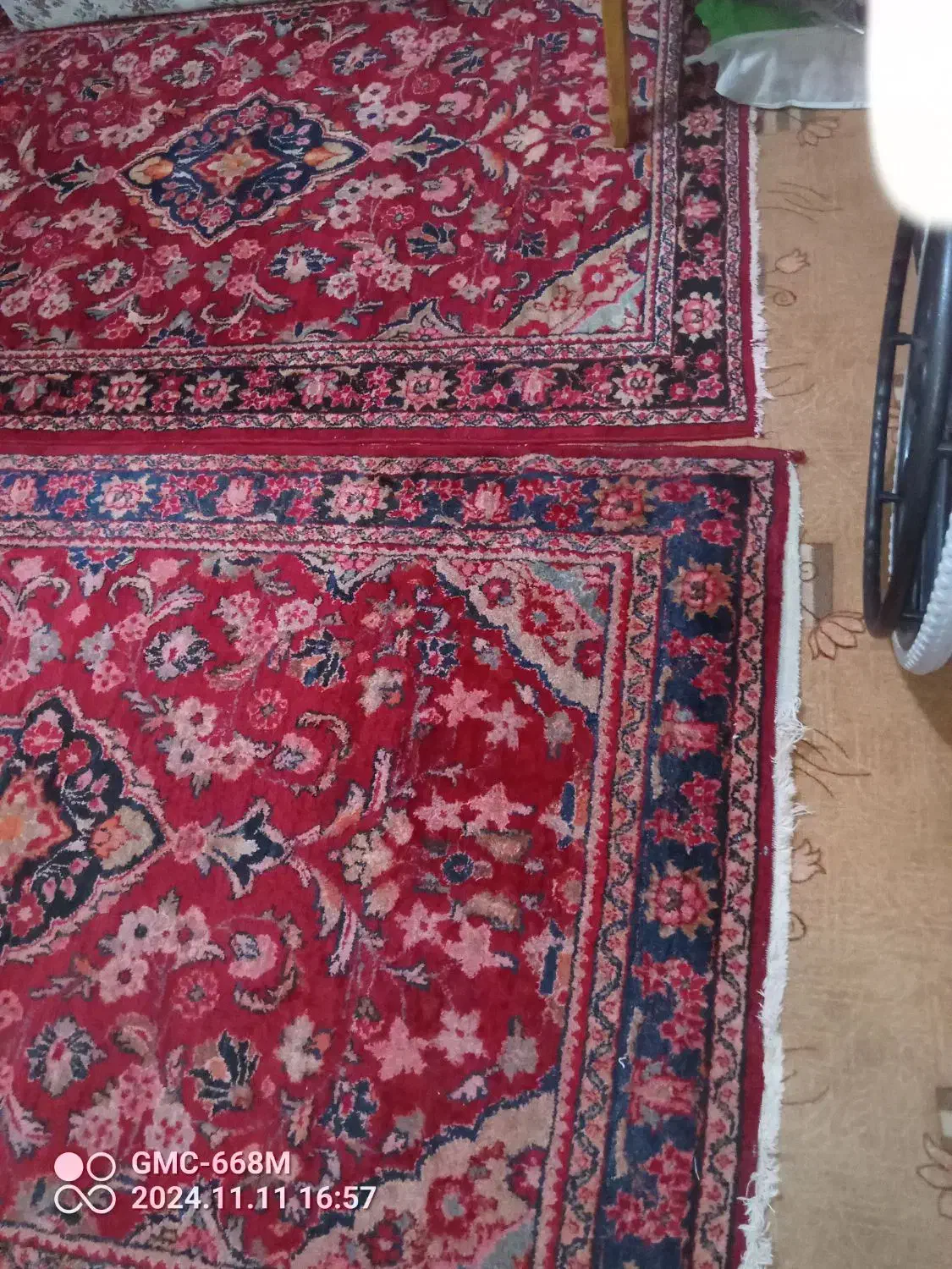 قالیچه قدیمی|فرش|کرج, حصارک بالا|دیوار