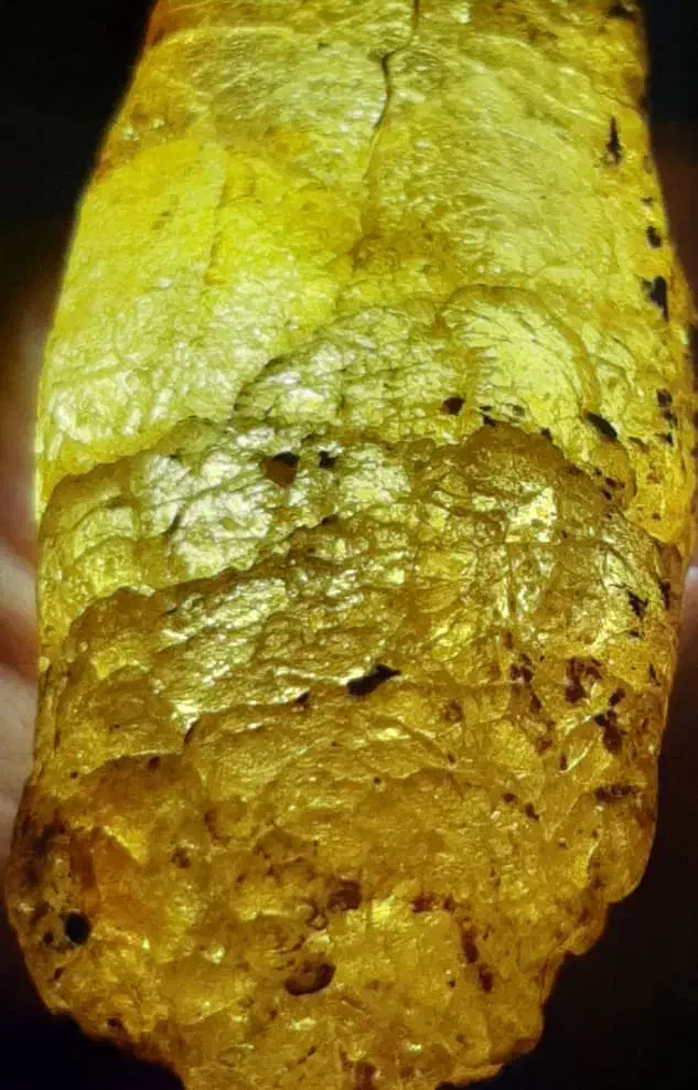 کهربای زیبا|کلکسیون اشیاء عتیقه|دلیجان, |دیوار