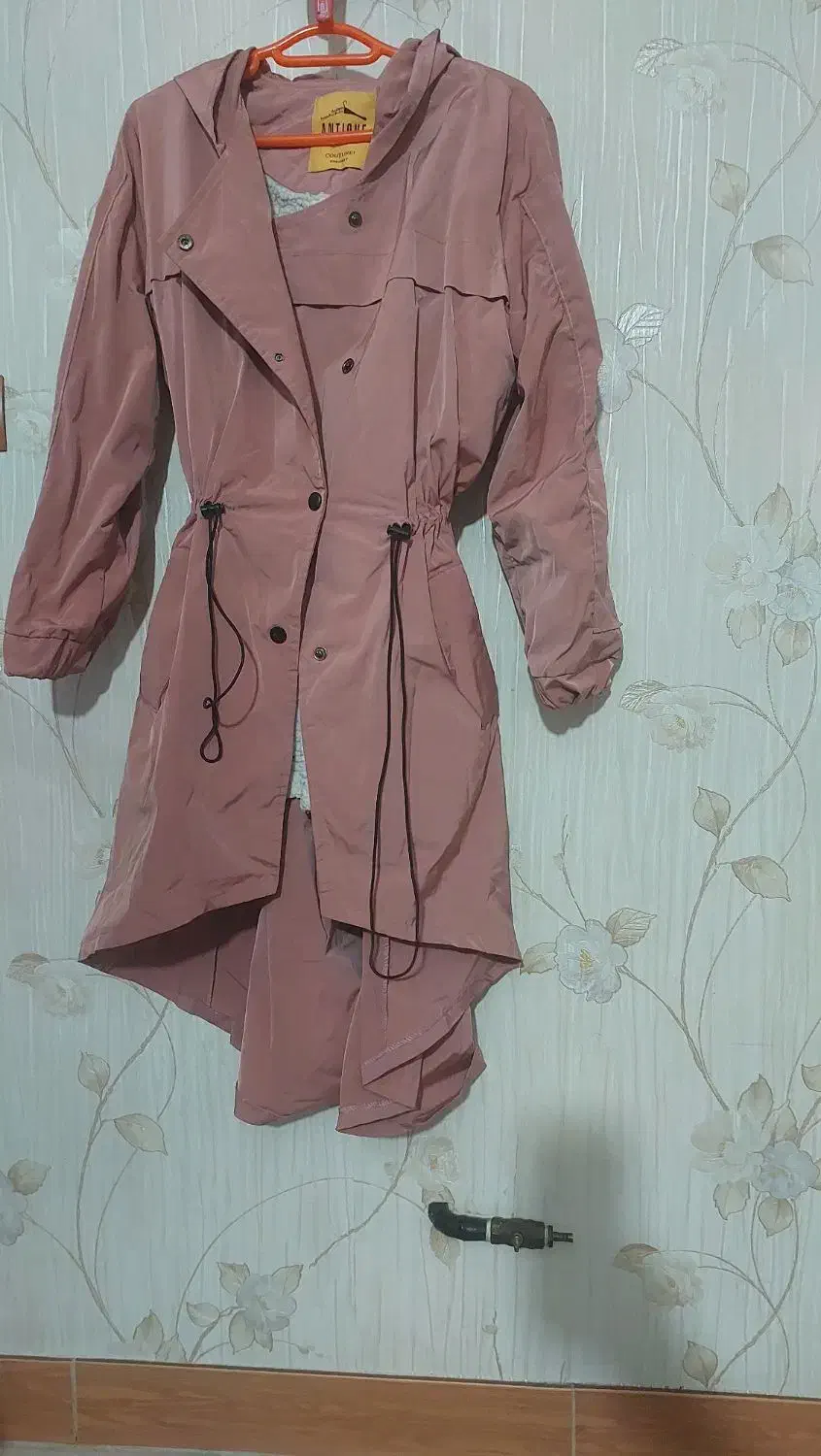 پالتو وکاپشن پسرانه و زنانه تا ۴۴ می خوره|لباس|فردیس, منظریه|دیوار