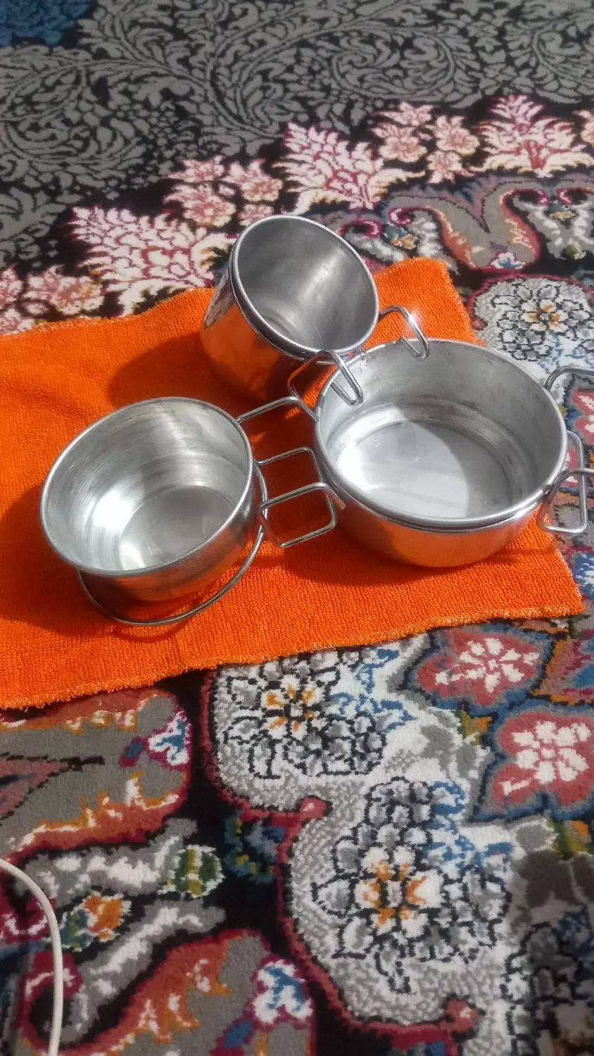 انواع آبخوری ودونخوری انواع پرنده|لوازم جانبی حیوانات|شوشتر, |دیوار