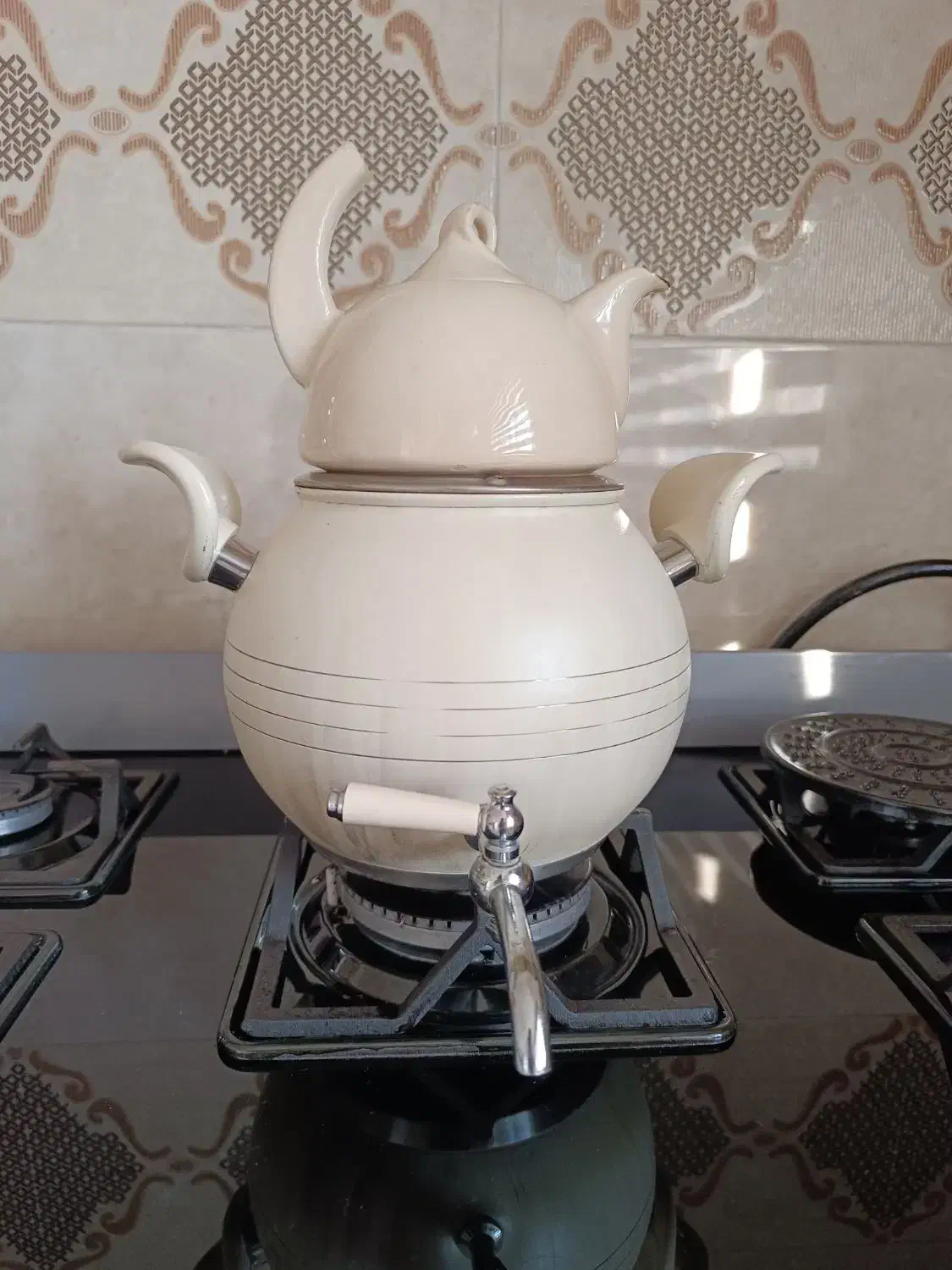 کتری و قوری رو گازی|قوری، کتری، قهوه‌ساز دستی|سقز, |دیوار