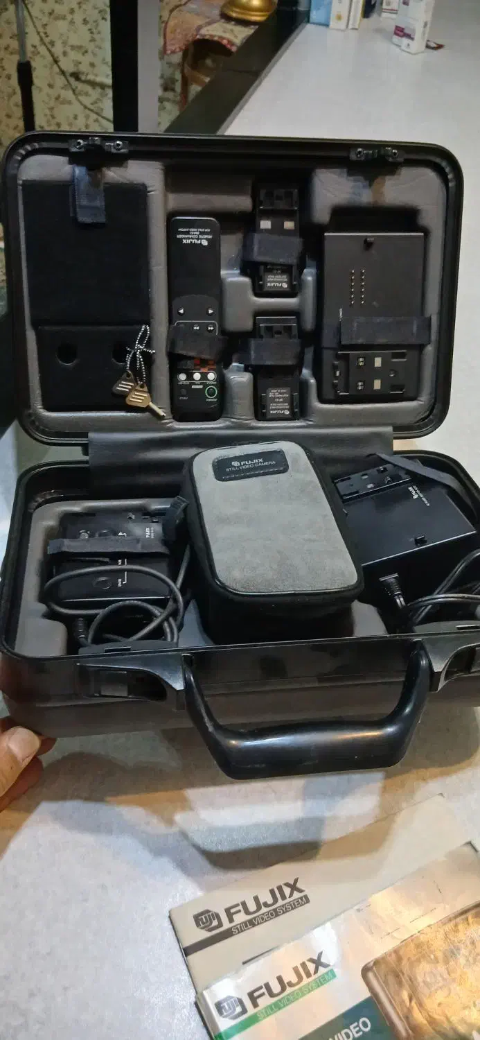 دوربین عکسی و فیلم برداری اصل  ژاپن|دوربین عکاسی و فیلم‌برداری|تهران, یوسف‌آباد|دیوار