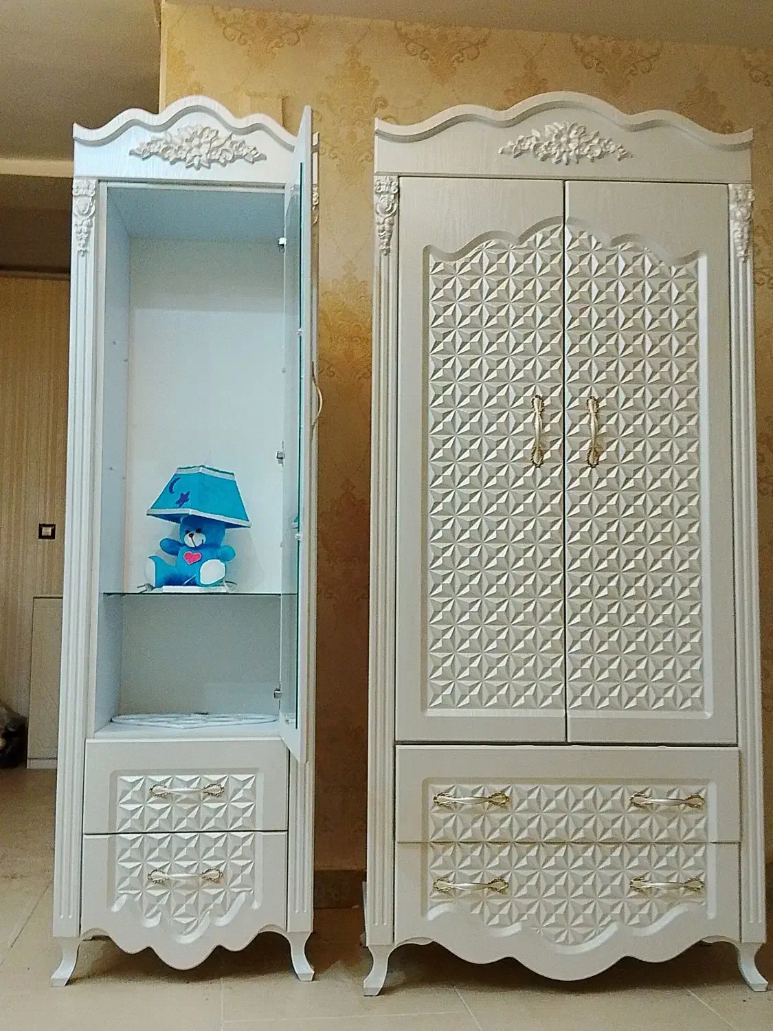 کمد و بوفه اتاق کودک|بوفه، ویترین، کنسول|ملایر, |دیوار