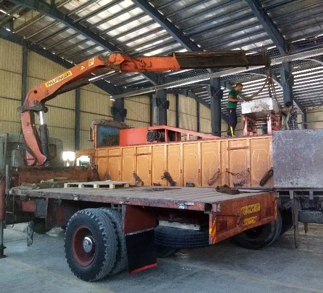 خدمات جرثقیل سبک و سنگین راز|خدمات حمل و نقل|شیراز, احمدآباد|دیوار