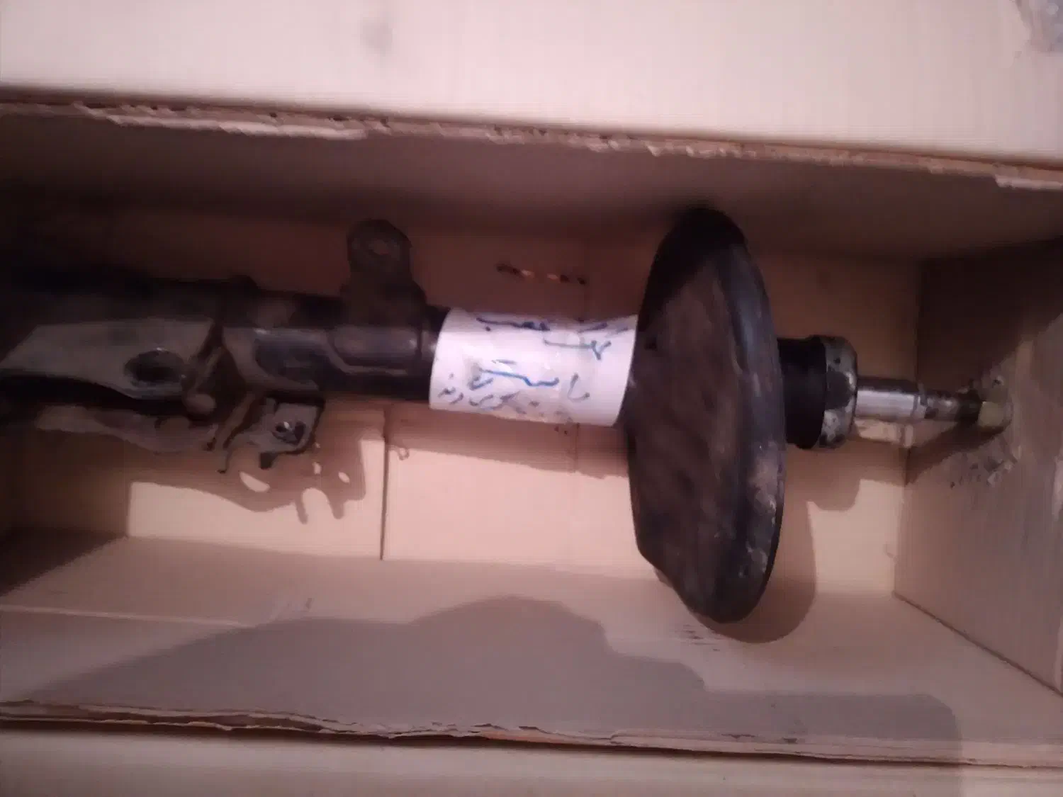 کمک فنر عقب تویوتا کمری|قطعات یدکی و لوازم جانبی|شاهرود, |دیوار