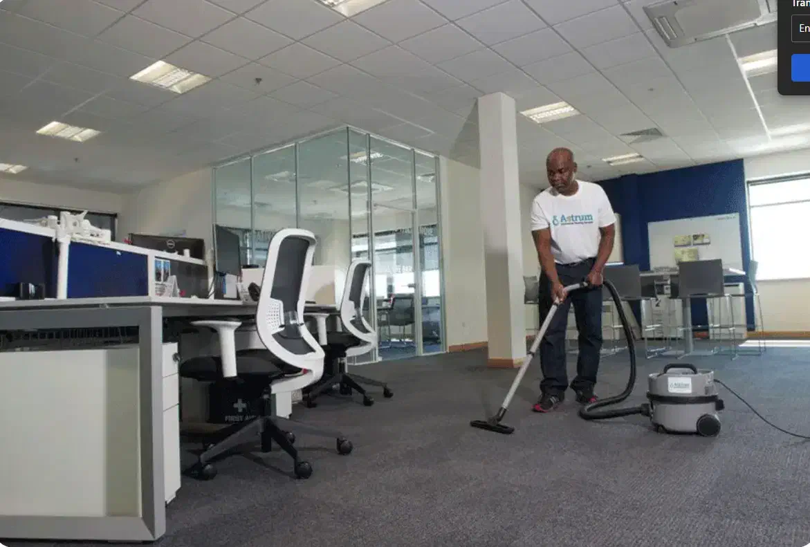 خدمات|استخدام سرایداری و نظافت|قزوین, |دیوار