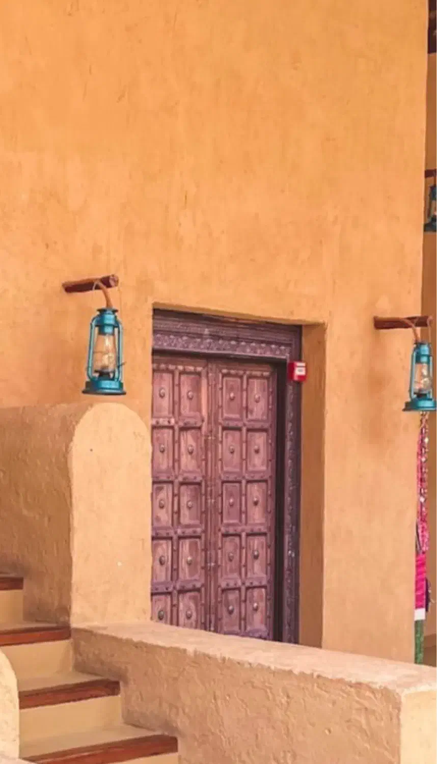 استخدام نیرو در رستوران سنتی روستای سهیلی قشم|استخدام خدمات فروشگاه و رستوران|بندرعباس, |دیوار