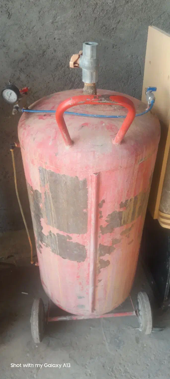 فروش ۲ عدد کف پاش به صورت تکی فروخته میشود|لوازم نظافت|نهاوند, |دیوار