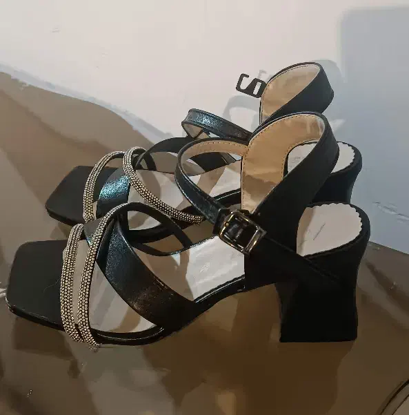 کفش مجلسی در حد نو سایز 38|کیف، کفش، کمربند|مراغه, |دیوار