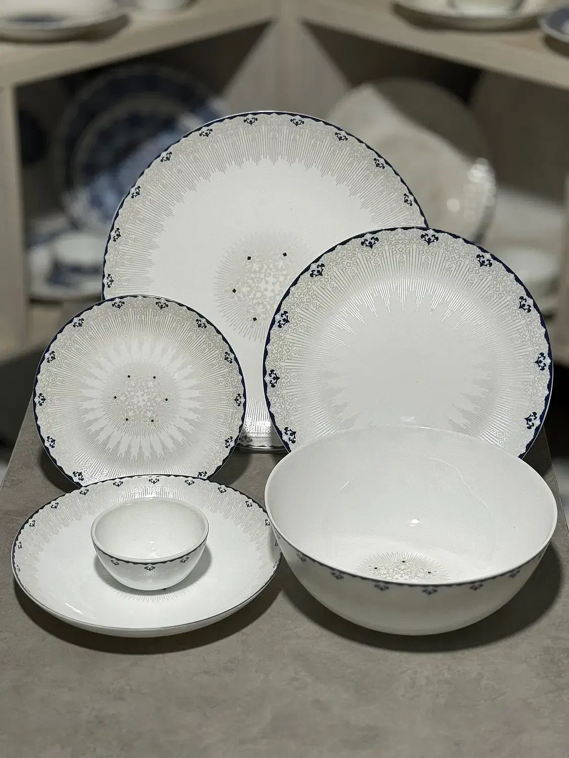 سرویس غذاخوری آرکوپال 6 نفره شرکت مقصود دینو.|ظروف سرو و پذیرایی|تهران, شوش (باغ آذری)|دیوار