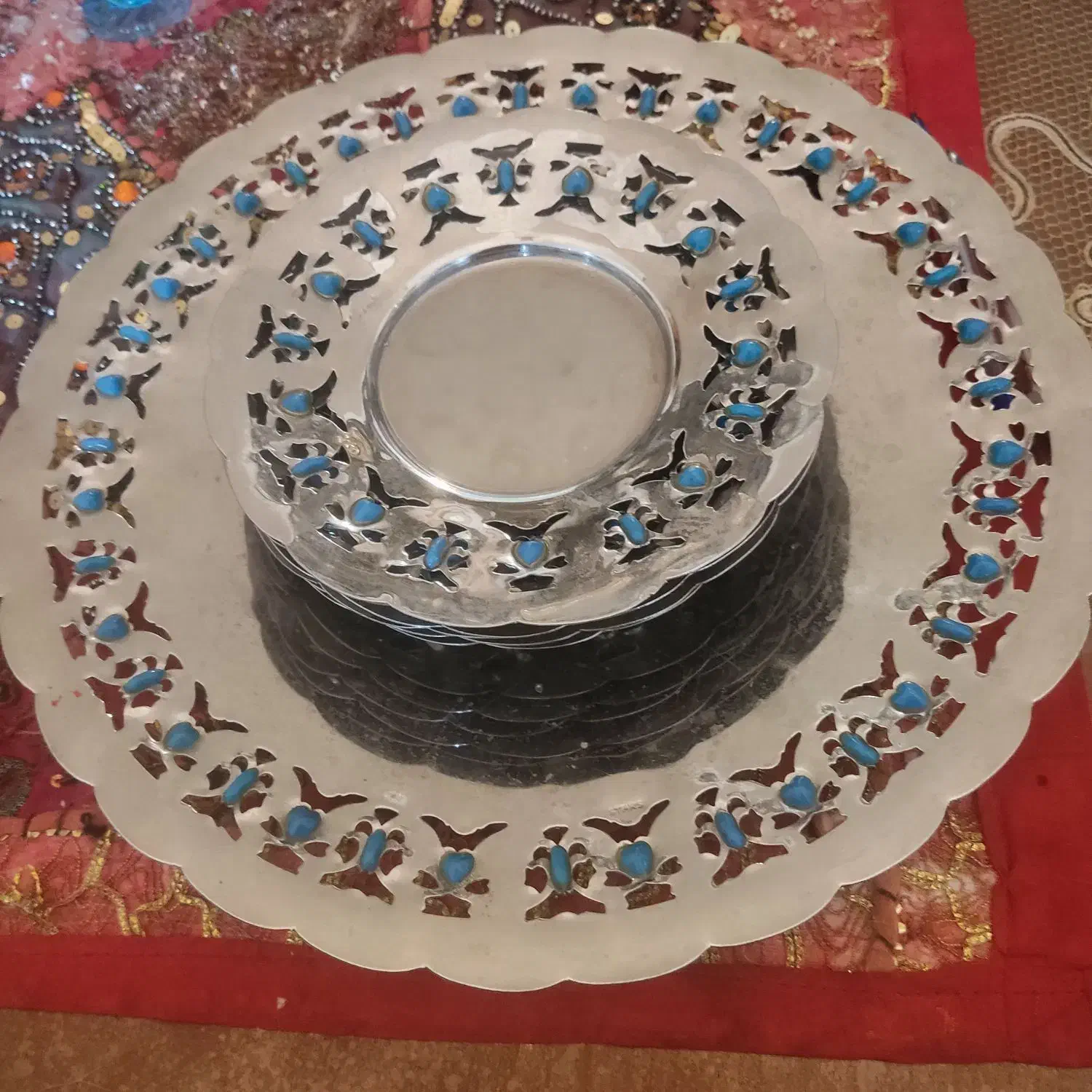 قاب قدح شیرینی خوری با شش تا پیش دستی|کلکسیون اشیاء عتیقه|لاهیجان, جمهوری|دیوار