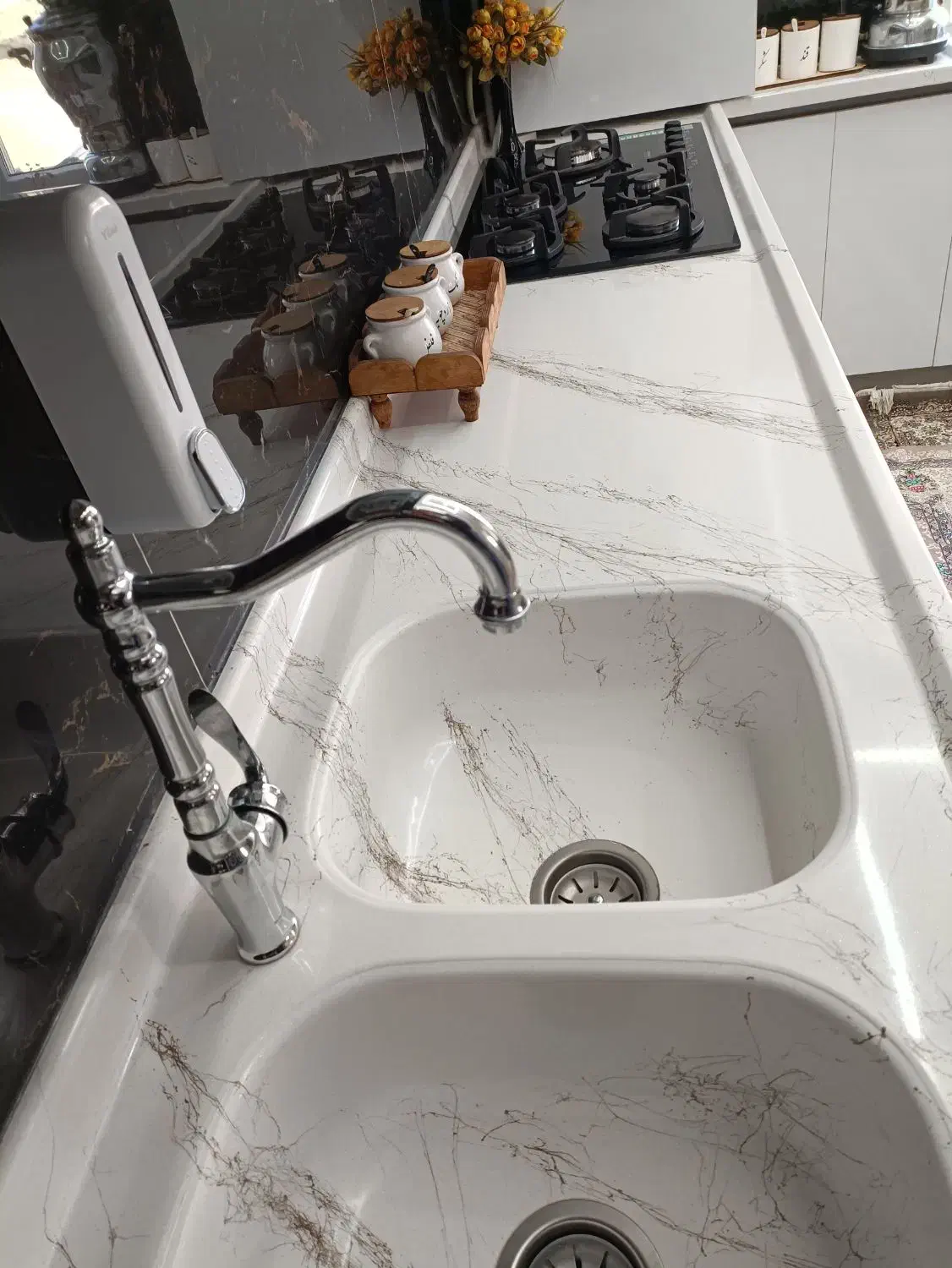 تولید سینک و صفحه یکپارچه گرانیتی|خدمات پیشه و مهارت|قروه, |دیوار