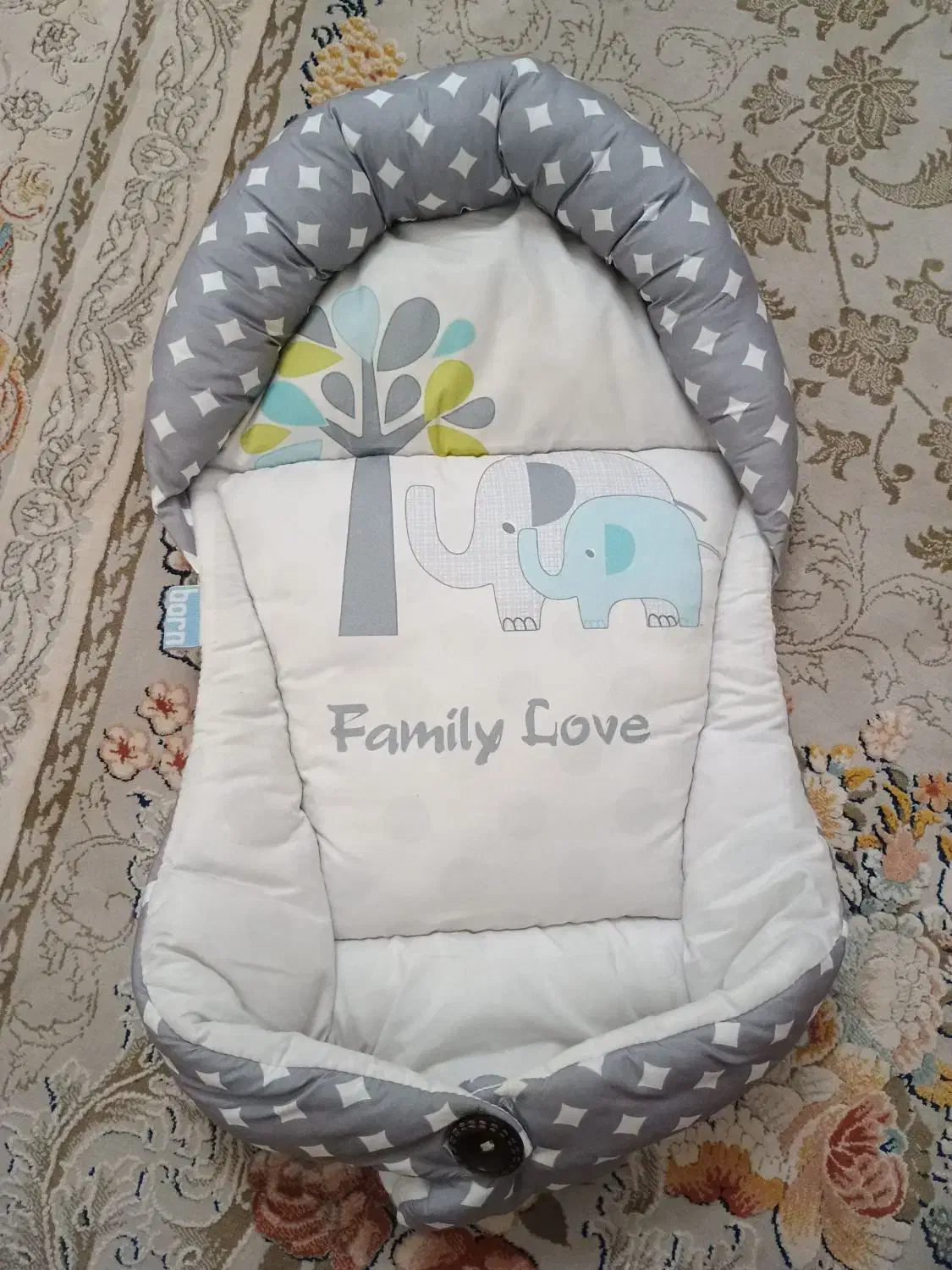 قنداق|اسباب و اثاث بچه|کرمانشاه, |دیوار