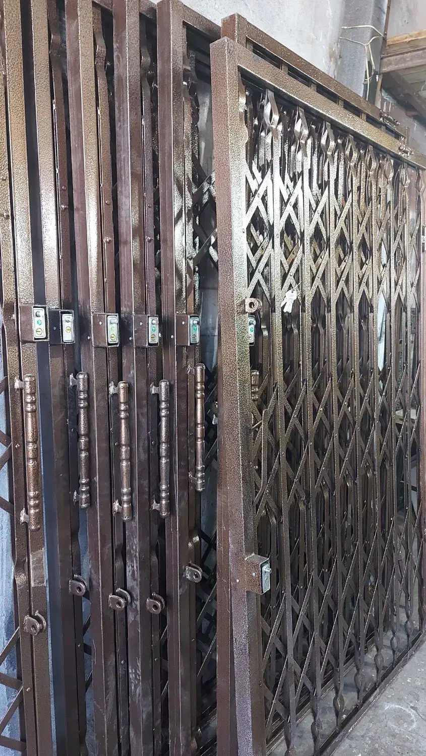 فروش و نصب درب آکاردئون|خدمات پیشه و مهارت|بندر انزلی, کوی واحدی|دیوار